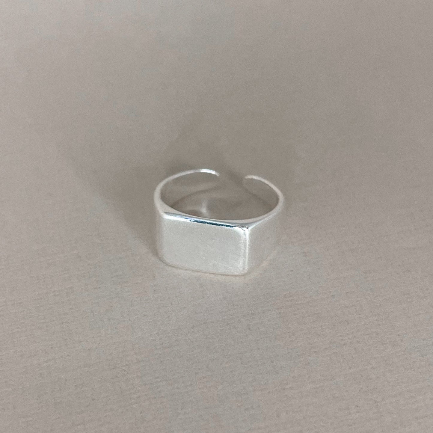 ADORA RING