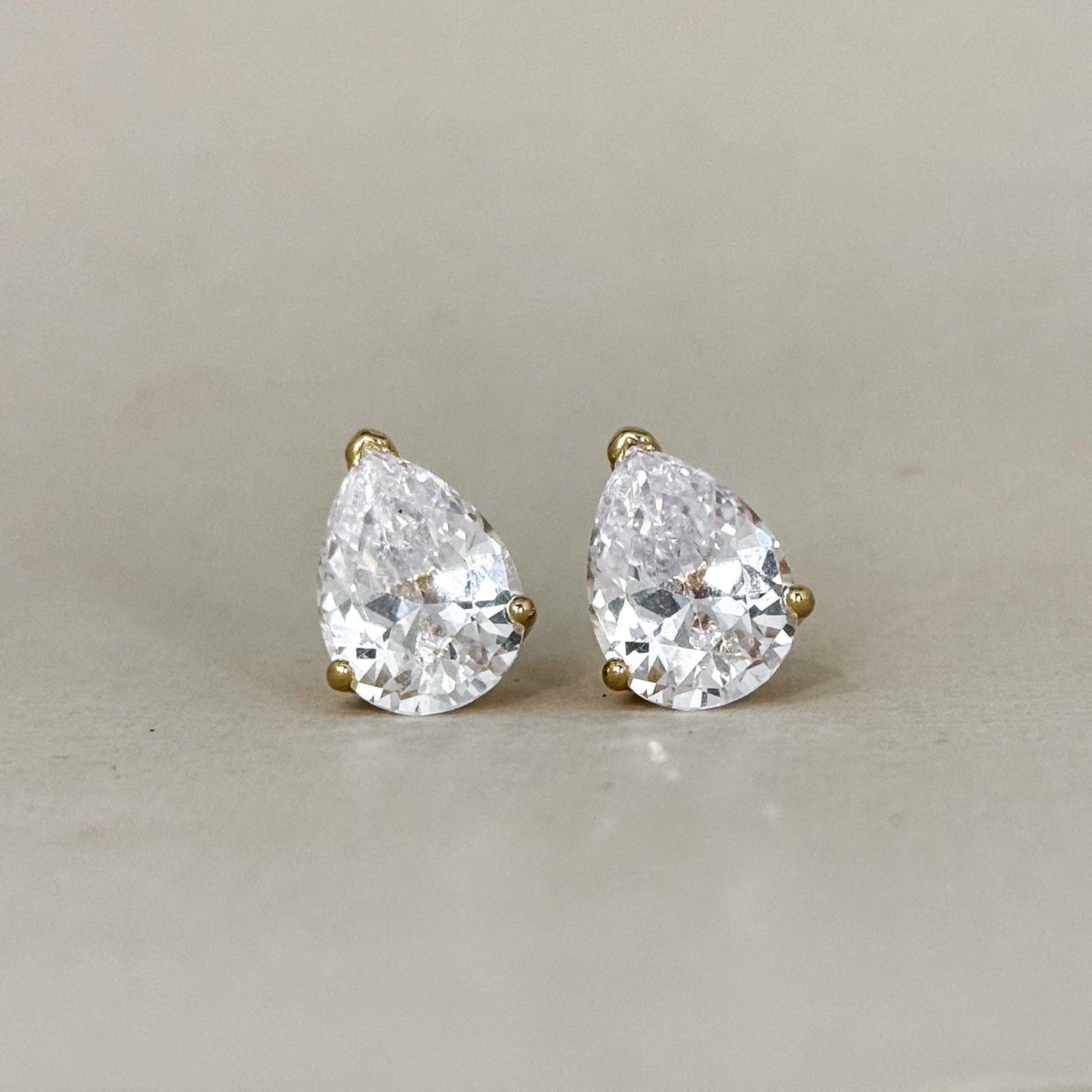 CRYSTAL EARRINGS